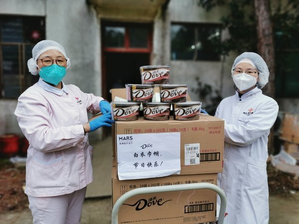 玛氏再捐德芙产品, 为女性医护工作者送上节日祝福
