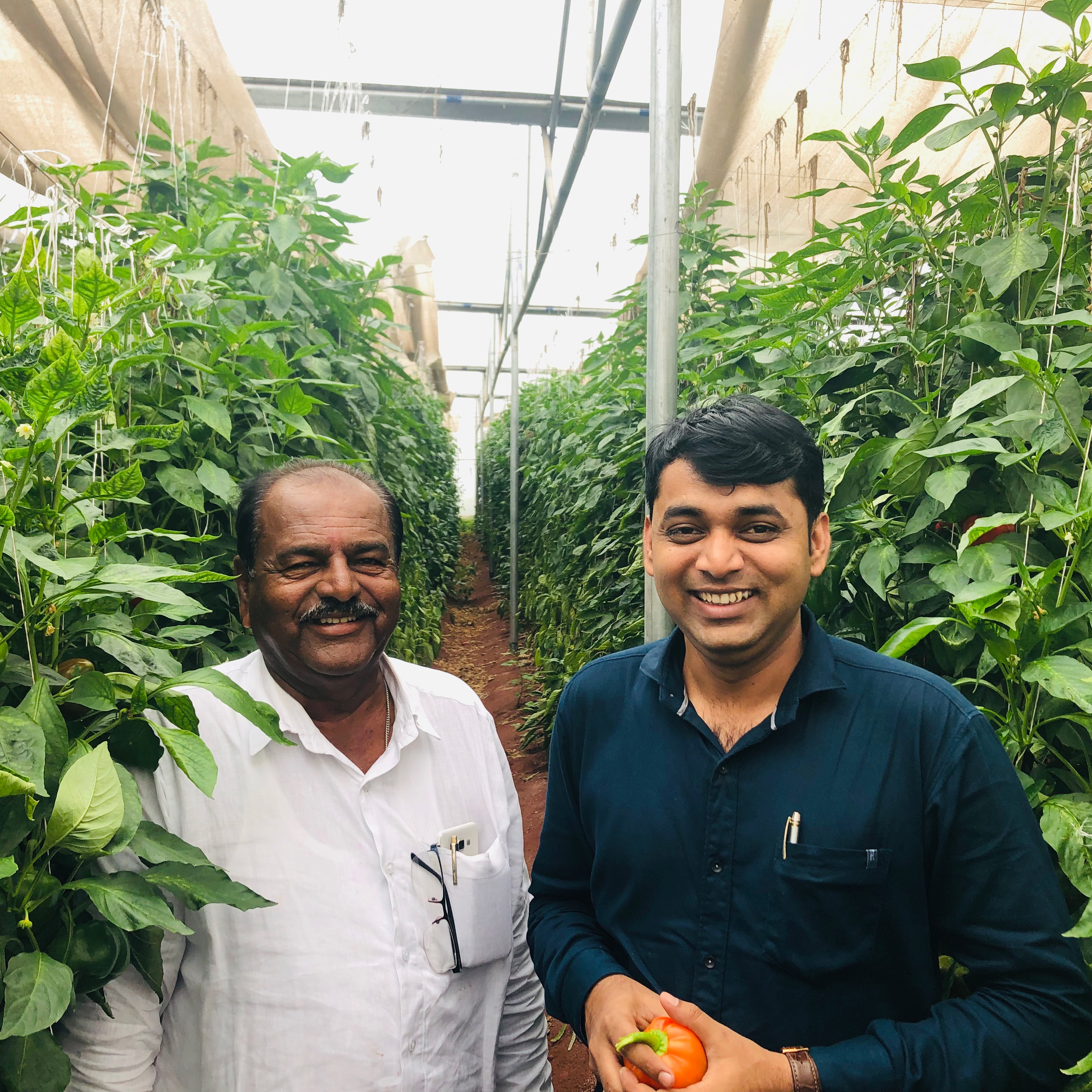1 Farmer Arivind Nimbalkar with TBEL associate Tushar Mullik
