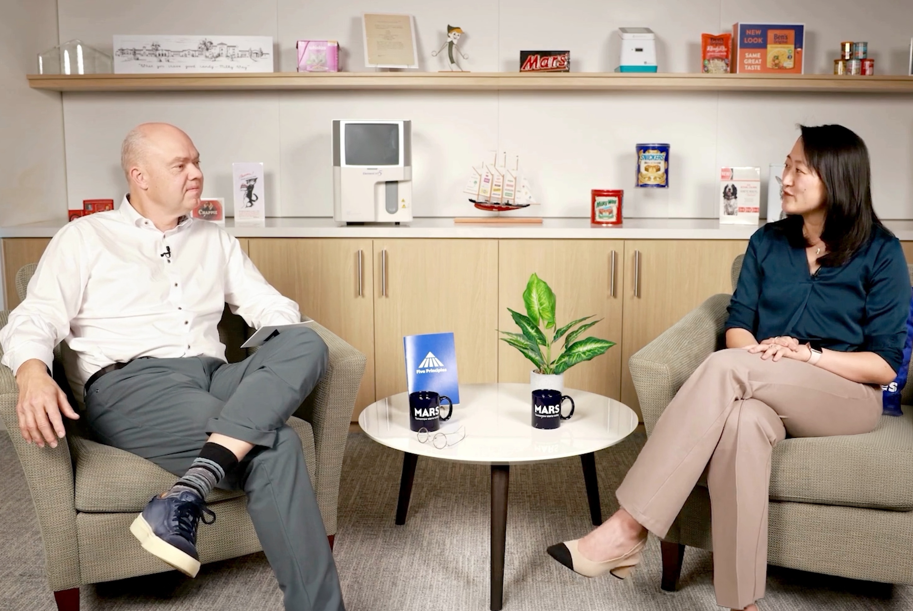 Poul interviewing Associate 