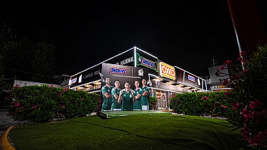 SNICKERS® Y OXXO LLEVAN EL FUTBOL AL PUNTO DE VENTA CON TIENDA INMERSIVA