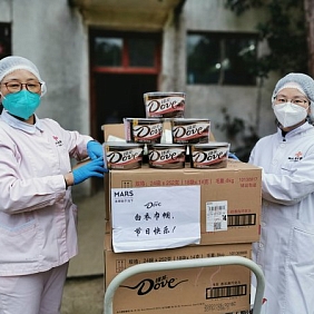 玛氏再捐德芙产品, 为女性医护工作者送上节日祝福