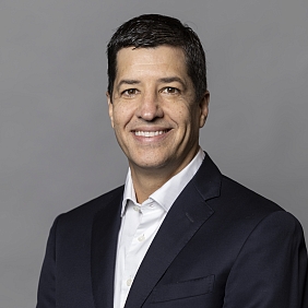 Scott Gray headshot